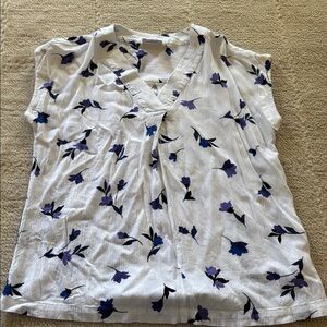Liz Claiborne Top Womens Short Sleeve Floral V-Neck 100% Rayon White Blue